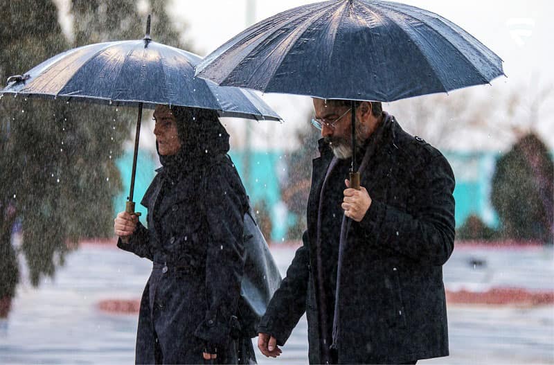 چند یادداشت درباره سریال «در انتهای شب»؛ فکر و ایده کارگردان با یک فیلمنامه قوی چطور اثر قابل قبولی میسازد چند یادداشت درباره سریال «در انتهای شب»؛ فکر و ایده کارگردان با یک فیلمنامه قوی چطور اثر قابل قبولی میسازد