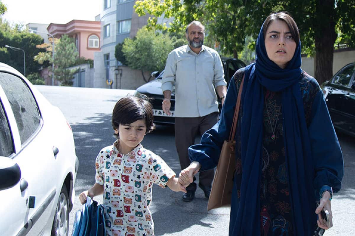 فیلم کوتاه «رعنا» جایزه بهترین فیلمنامه جشنواره Social World Film Festival را از آن خود کرد فیلم کوتاه «رعنا» جایزه بهترین فیلمنامه جشنواره Social World Film Festival را از آن خود کرد