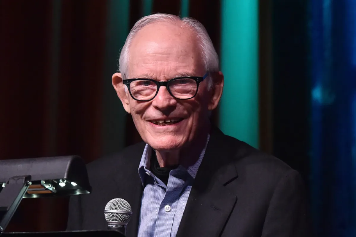 آلن برگمن، ترانه‌سرای برنده اسکار و خالق «The Way We Were» در ۹۹ سالگی درگذشت