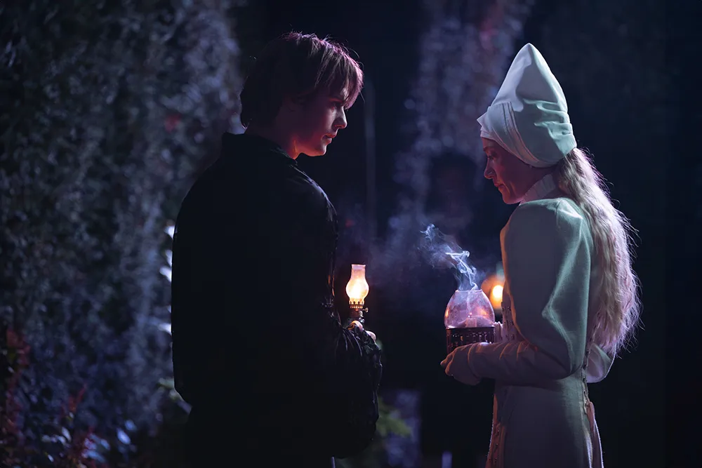 هفته منتقدان جشنواره ونیز با حضور پررنگ آثار بریتانیایی؛ «۱۰۰ شب قهرمان» با بازی اما کورین و چارلی XCX فیلم اختتامیه