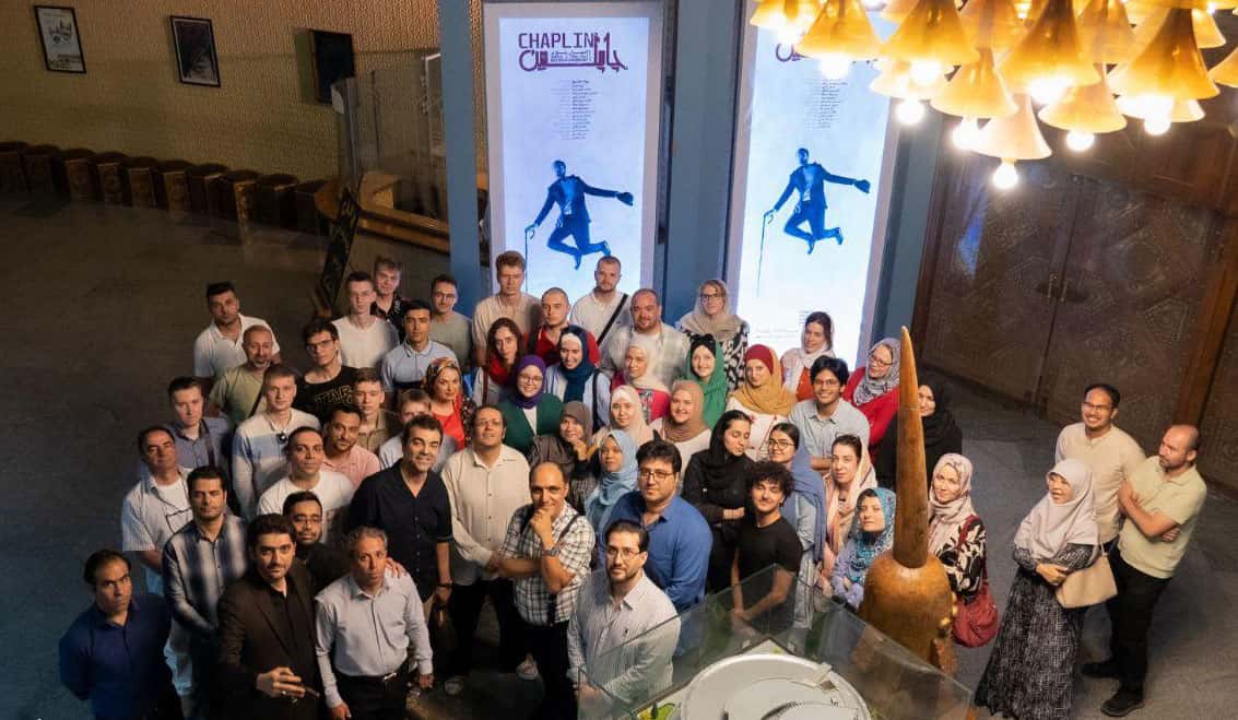 ۵۰ دانشجوی خارجی به تماشای «چاپلین» نشستند