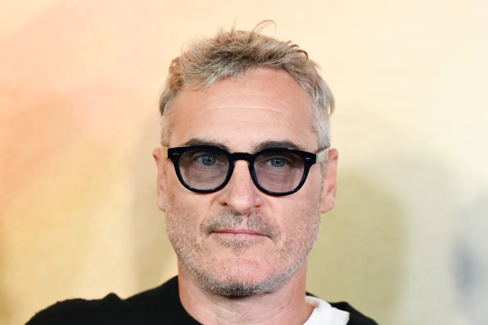 واکین فینیکس: یک کارگردان گفت «تو فقط یه بازیگر کاراکتری هستی» و حسابی عصبانیم کرد