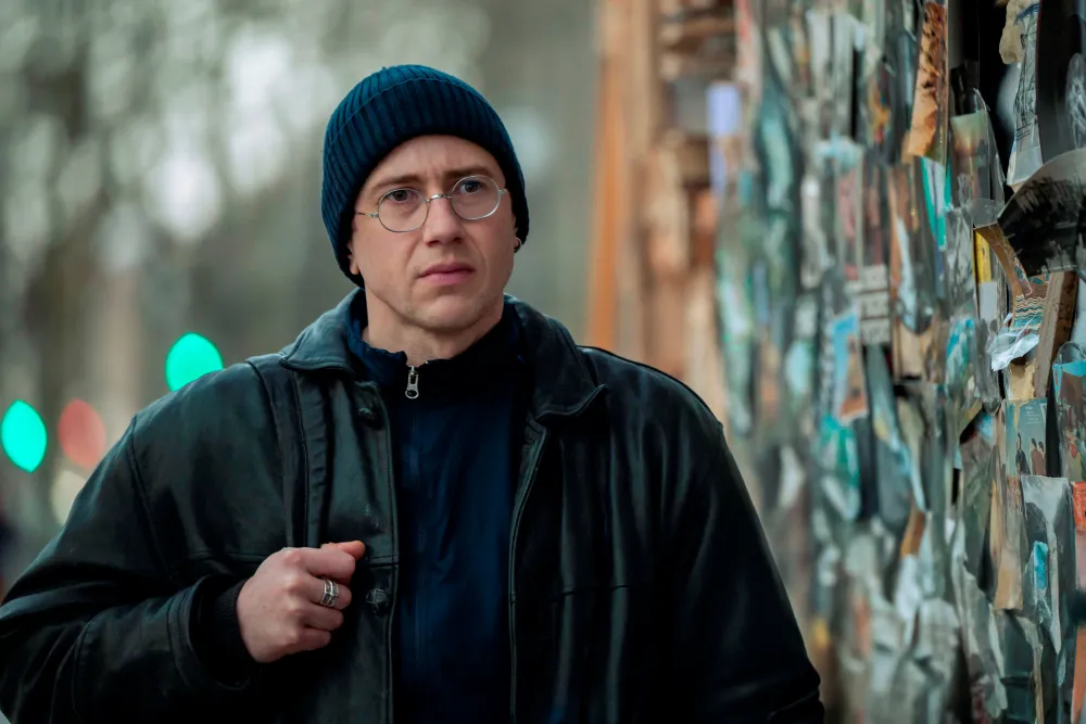 فیلم «At Work» به کارگردانی والری دونزلی در بخش مسابقه جشنواره ونیز