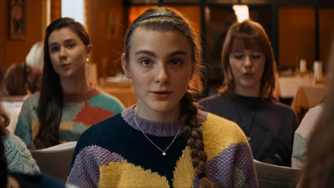 نقد فیلم «Broken Voices»: کابوسی تلخ از رؤیای یک دختر نوجوان در درامی تأثیرگذار درباره #MeToo