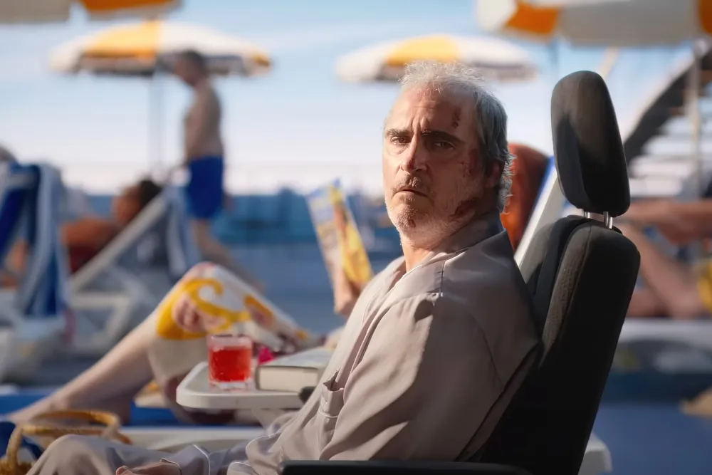 آری آستر: پدرم گفت شاید بهتر باشد دیگر فیلمنامه ننویسم و شاید حق با او بود!