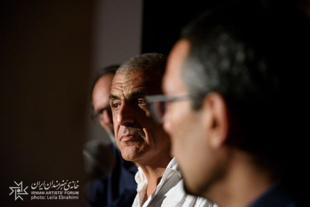 مانی حقیقی: «من فیلم نمی‌سازم که جواب بدهم، فیلم می‌سازم که سؤال بسازم»