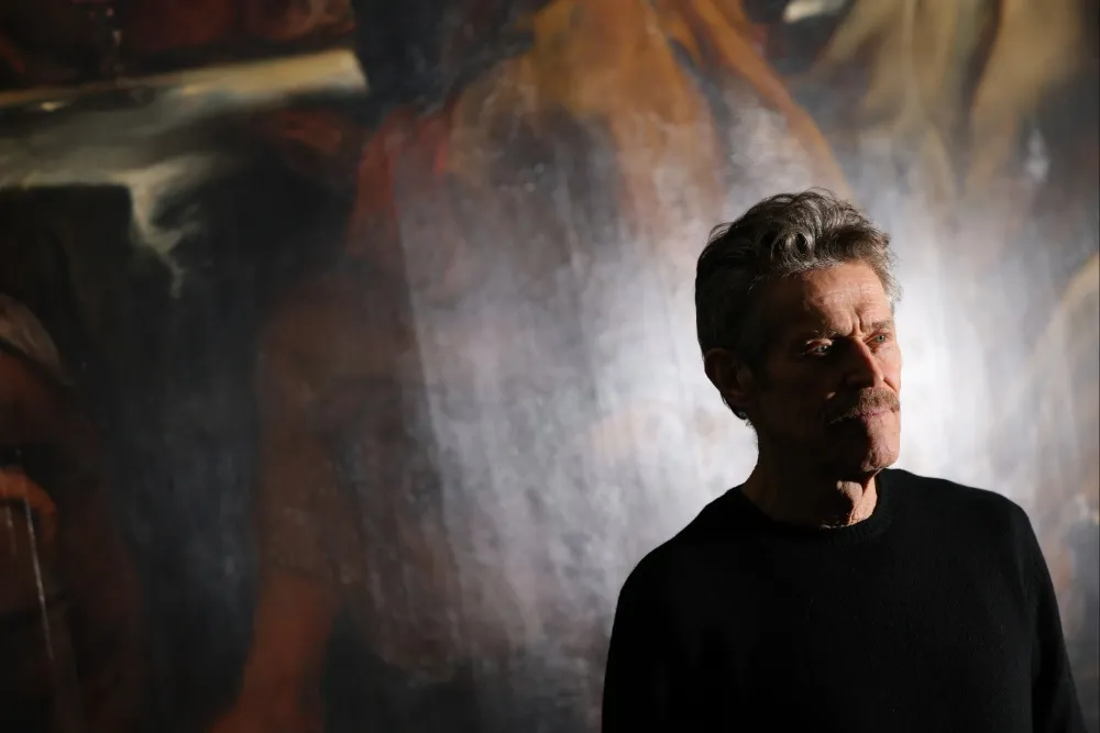 تقدیر از ویلم دفو در جشنواره سارایوو ۲۰۲۵؛ قلب افتخاری سارایوو به بازیگر افسانه‌ای اهدا می‌شود