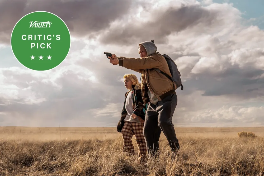 نقد فیلم «She Rides Shotgun»؛ بازی تاران اجرتون در تریلری نفس‌گیر با قلبی تپنده