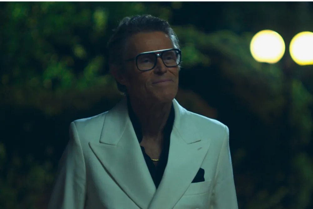 ویلم دفو در نقش میلیاردر خودساخته یونانی؛ «میهمانی تولد» در جشنواره لوکارنو ۲۰۲۵ رونمایی می‌شود