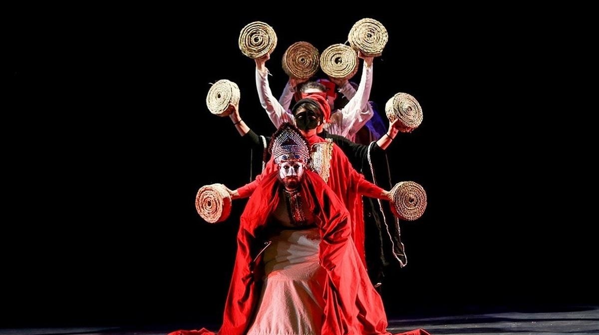 تئاتر فجر در انتظار دبیر؛ تأخیر بی‌سابقه در مهم‌ترین رویداد تئاتری کشور