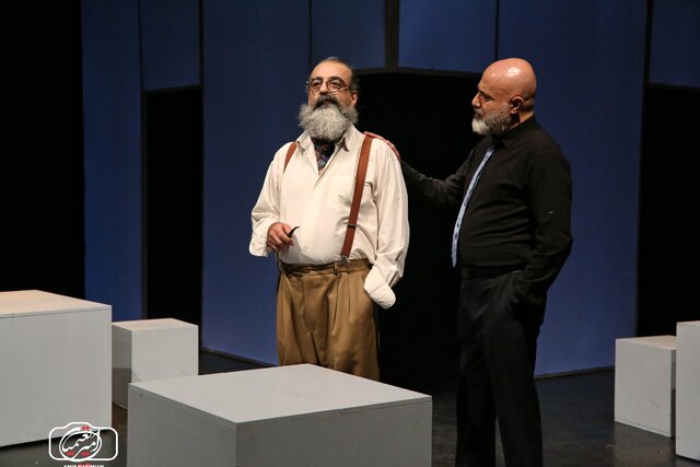 میخواستیم کاری دغدغهمند اجرا کنیم/شرایط تئاترهای خصوصی را درک کنیم میخواستیم کاری دغدغهمند اجرا کنیم/شرایط تئاترهای خصوصی را درک کنیم