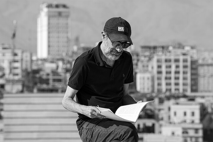 امید سهرابی با نمایش «بار هستی» در تماشاخانه ملک امید سهرابی با نمایش «بار هستی» در تماشاخانه ملک