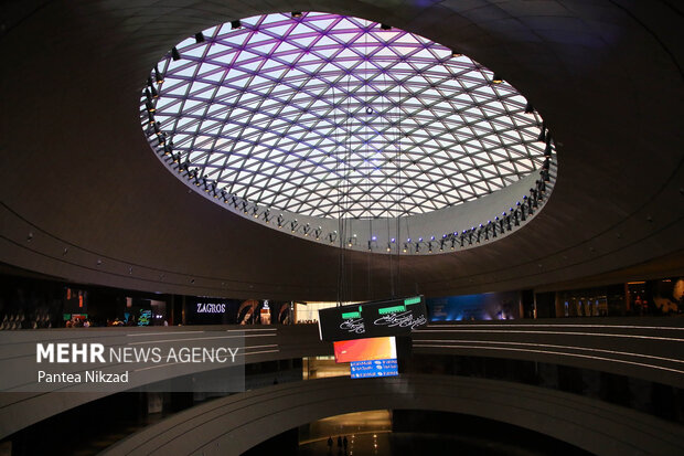 روابط عمومی جشنواره فیلم کوتاه: به دلیل عدم توافق با «ملت»، ایرانمال را انتخاب کردیم روابط عمومی جشنواره فیلم کوتاه: به دلیل عدم توافق با «ملت»، ایرانمال را انتخاب کردیم