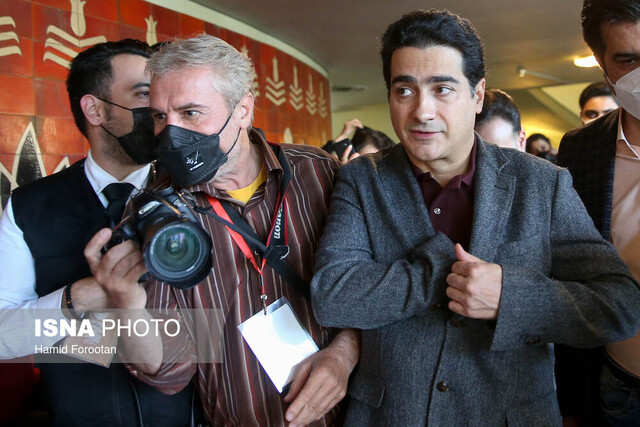 پشت پرده لغو کنسرت همایون شجریان در میدان آزادی؛ ناکامی در مدیریت یا مخالفان پنهان؟