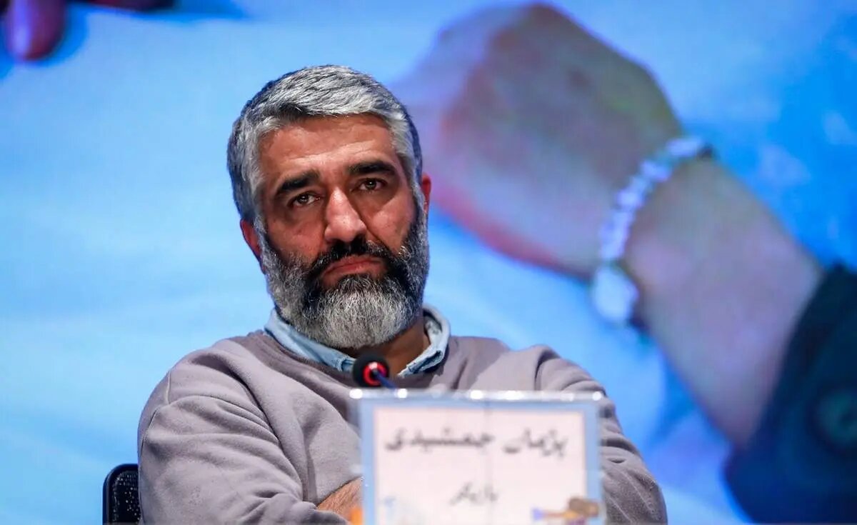 «محکوم» و حذف تصویر پژمان جمشیدی از بیلبوردها «محکوم» و حذف تصویر پژمان جمشیدی از بیلبوردها