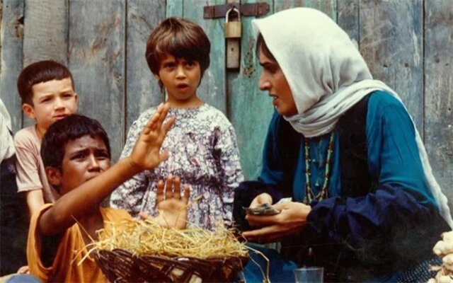 پیام تبریک انجمن لابراتوار به «باشو غریبه کوچک» برای جایزه ونیز پیام تبریک انجمن لابراتوار به «باشو غریبه کوچک» برای جایزه ونیز