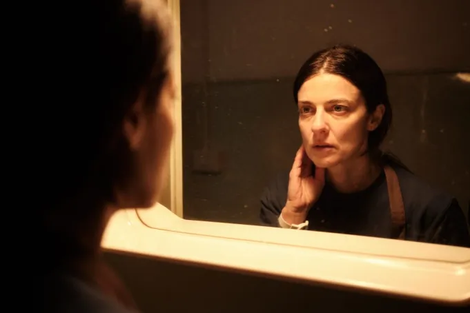 نقد فیلم «الیزا»؛ مطالعه‌ای دقیق روی روان یک قاتل