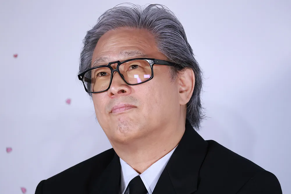 پارک چان-ووک با «هیچ انتخاب دیگری نیست» در بوسان: هشدار درباره هوش مصنوعی و احیای سینمای کره