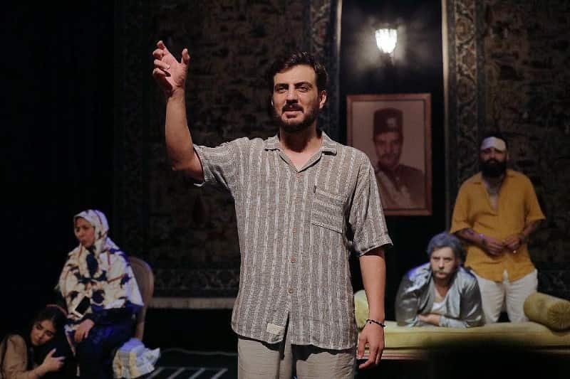 نمایش «خشت خام خانه» برای سه اجرا تمدید شد‎