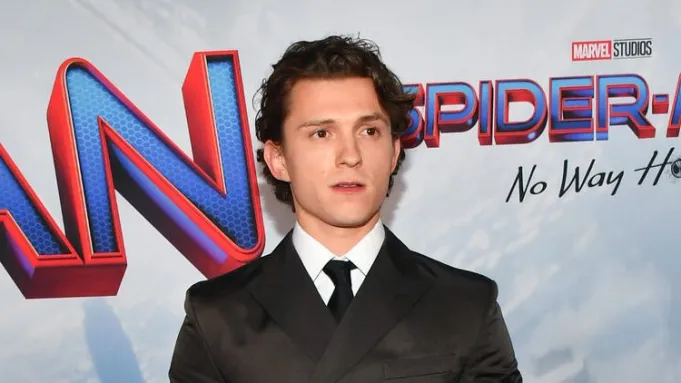 توقف فیلمبرداری «اسپایدرمن: روزی نو» به دلیل مصدومیت تام هالند