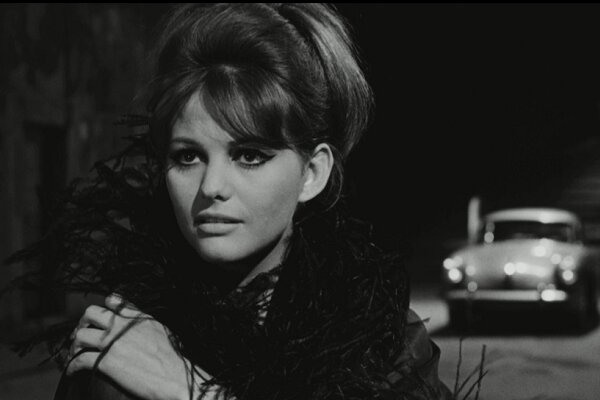 کلودیا کاردیناله، ستاره سینمای کلاسیک ایتالیا درگذشت