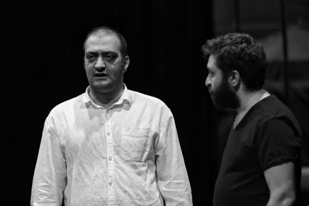 «عروس انار» بازگشت حسین جمالی به صحنه؛ کارگردان «احتمال اشتباه» پس از ۶ سال در ایرانشهر