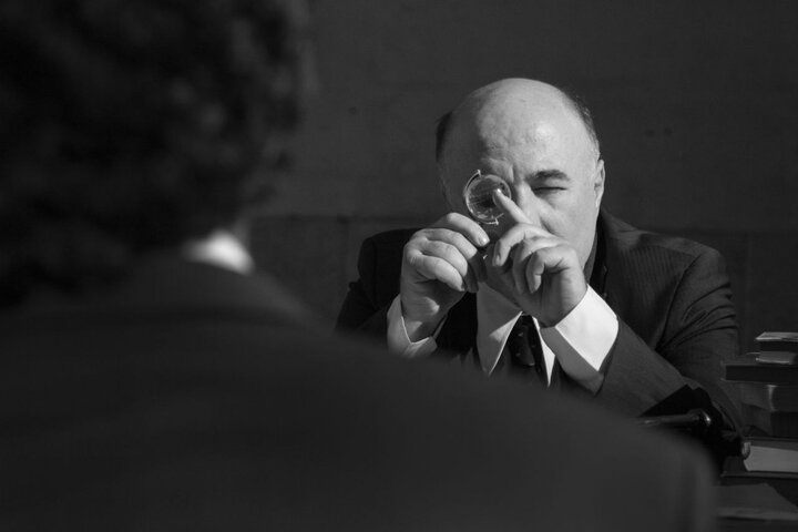 نقش‌آفرینی رضا بهبودی در مستند «مشت‌زنی در رینگ ترجمه» درباره ذبیح‌الله منصوری