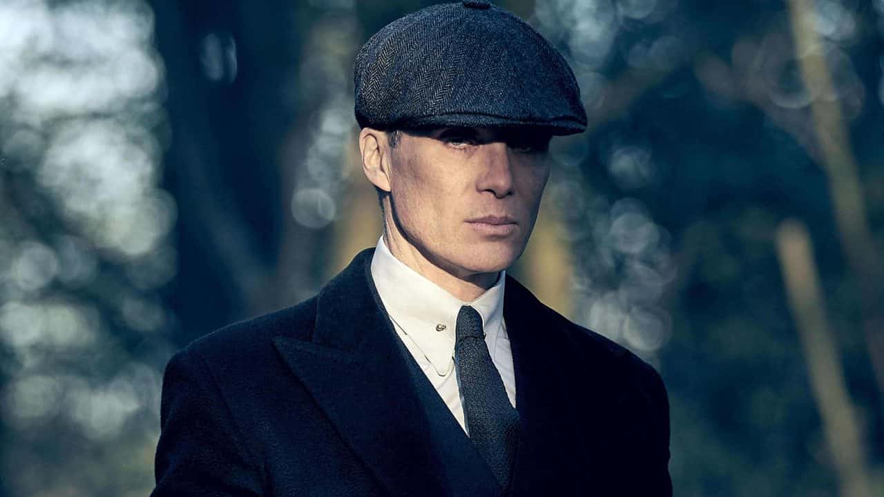 تصاویری از کیلین مورفی سر صحنه‌ی فیلمبرداری فیلم Peaky Blinders منتشر شد