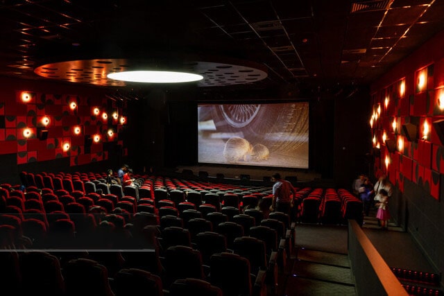 کدام فیلمها در صدر و قعر جدول فروش سینماها هستند؟ کدام فیلمها در صدر و قعر جدول فروش سینماها هستند؟