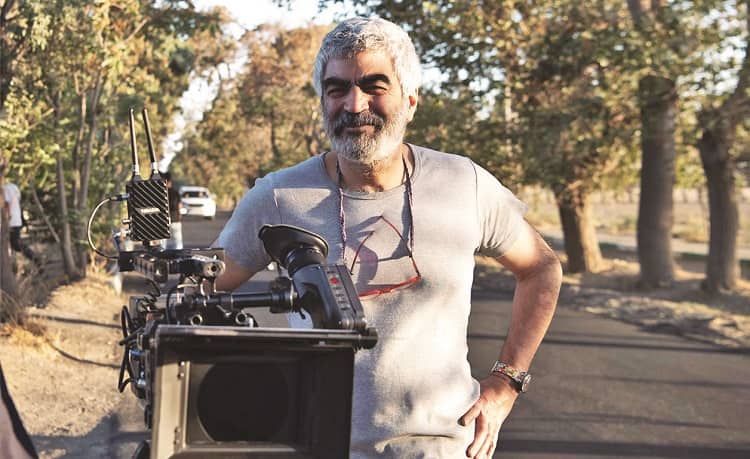 از خیام و حافظ و سعدی و مولوی تا تائوت چینگ تاثیر گرفته‌ام/ برحسب قضا و قدر خودم مرد هستم و دنیای مردان را بیشتر می‌شناسم