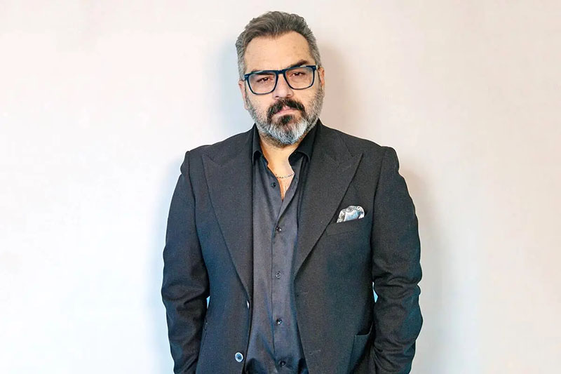  فقط درارتفاع پست موقعیت بازی داشتم