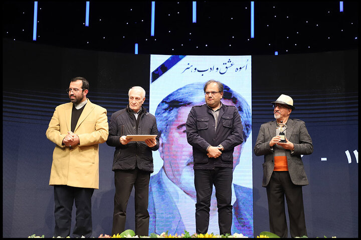 برگزیدگان جشنواره تئاتر استان تهران معرفی شدند برگزیدگان جشنواره تئاتر استان تهران معرفی شدند