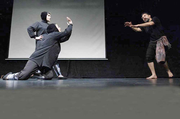 درباره نمایش «زنان آوینیون» به کارگردانی حسن معینی/ آن مکبث جنوبی که طغیان می‌کند و گرفتار زار است