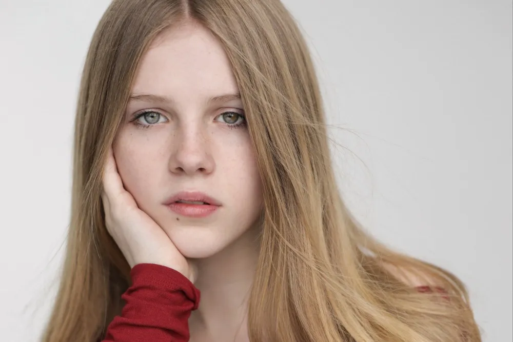 فیلم ترسناک روانشناختی «From Below» با بازی آلیلا براون و کارگردانی شان لاک فیلم ترسناک روانشناختی «From Below» با بازی آلیلا براون و کارگردانی شان لاک