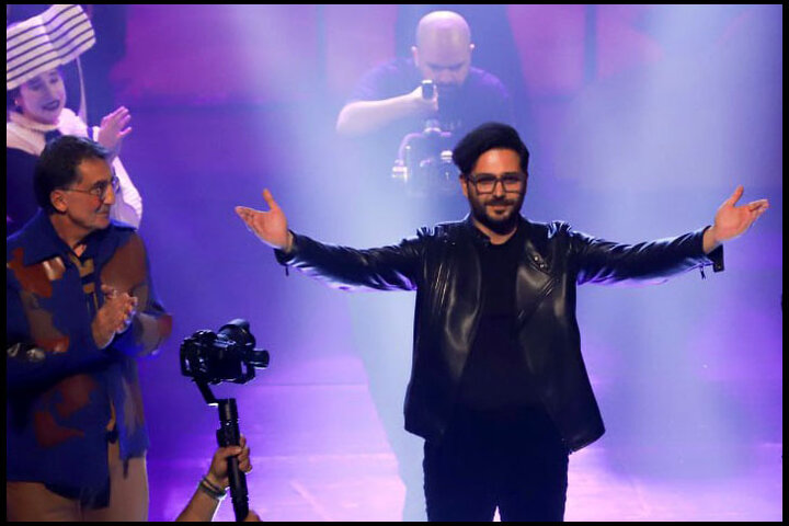 نمایش تمام موزیکال «رابین هود» سهگانه فانتزیهای ماهان حیدری را تکمیل میکند نمایش تمام موزیکال «رابین هود» سهگانه فانتزیهای ماهان حیدری را تکمیل میکند