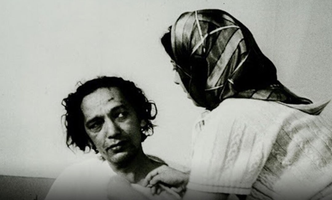 «آرامش در حضور دیگران»؛ ۳ دلیل توقیف اولین فیلم تقوایی؛ از نمایش زوال ارتش تا بحران روابط انسانی «آرامش در حضور دیگران»؛ ۳ دلیل توقیف اولین فیلم تقوایی؛ از نمایش زوال ارتش تا بحران روابط انسانی