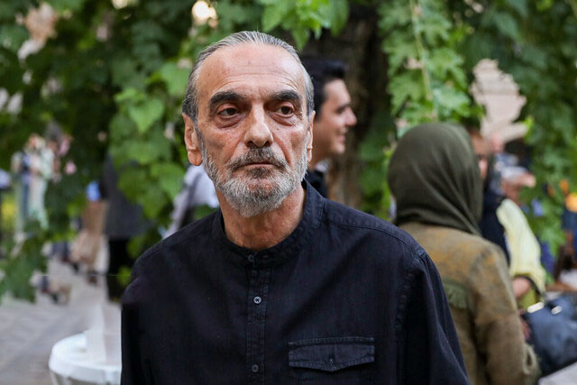 پیکر همایون ارشادی در بهشت سکینه کرج به خاک سپرده شد پیکر همایون ارشادی در بهشت سکینه کرج به خاک سپرده شد