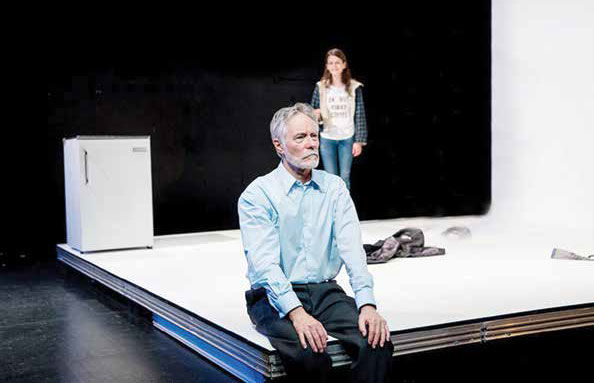 به بهانه‌ی انتشار نمایشنامه‌ی «درخواست کار» به نویسندگی «میشل ویناور»؛ کمی شبیه ازدواج عاشقانه