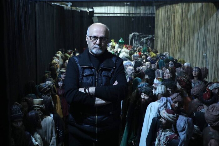 احمدی نژاد گفت دو کامیون تاپاله می‌ریزم جلوی خانه هنرمندان