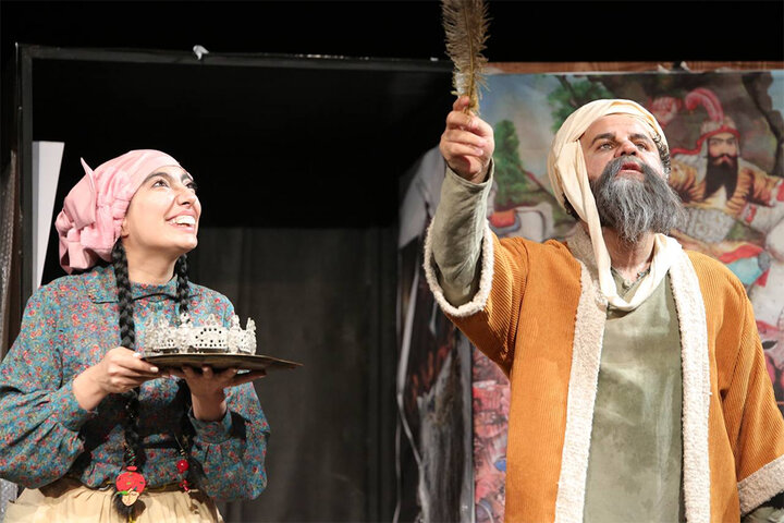 اجرای «چیزنامه» تمدید شد اجرای «چیزنامه» تمدید شد