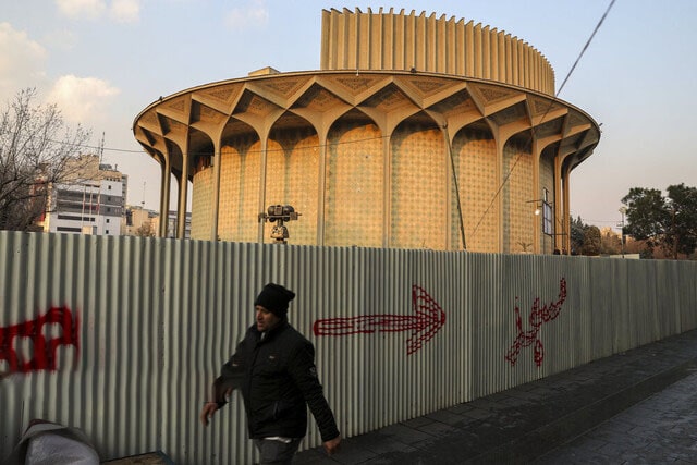 پیشنهاداتی به کوروش سلیمانی برای احیای تئاتر شهر؛ از حریم تا گیشه