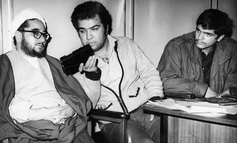 هیچ دیواری کوتاه‌تر از دیوار آقای خلخالی نبود؟