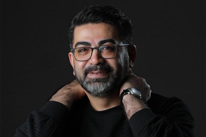 «کاپوتاژ» با حضور فرزاد حسنی روی صحنه؛ نمایش جدید کامران شهلایی و محمد لارتی «کاپوتاژ» با حضور فرزاد حسنی روی صحنه؛ نمایش جدید کامران شهلایی و محمد لارتی