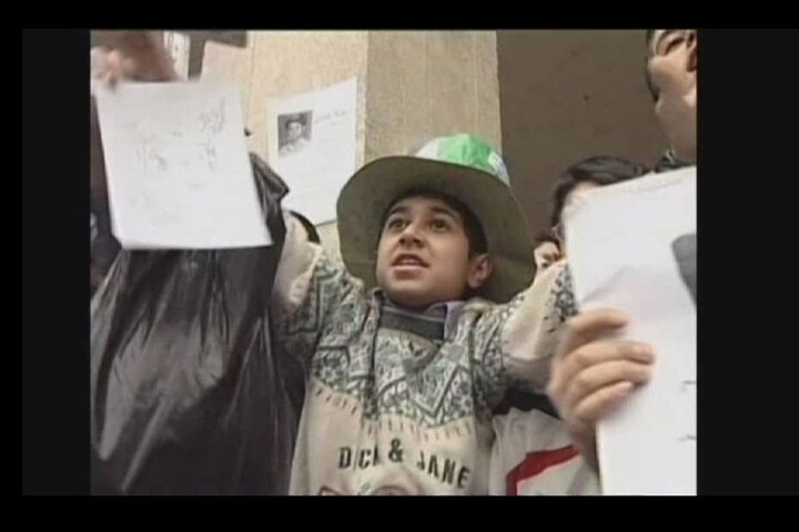 فیلم مستند «مدرسه در دست بچهها» روی پرده میرود فیلم مستند «مدرسه در دست بچهها» روی پرده میرود