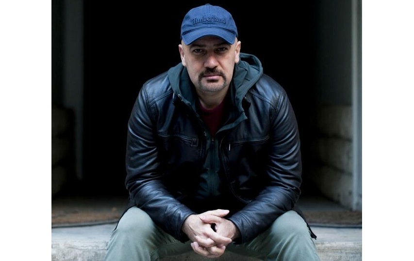 ناگفته‌های مهرداد اسکویی از «روباه و ماه صورتی» و مسیر اسکار ۲۰۲۷ | سینمای مستند ایران در تقاطع تغییر نسل