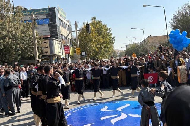 اسامی آثار منتخب بخش نمایش‌های خیابانی جشنواره تئاتر فجر ۴۴ اعلام شد