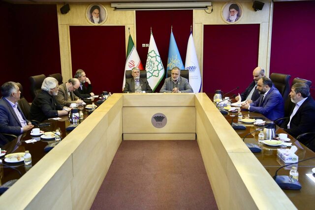 درخواست وزیر فرهنگ از شهردار تهران برای بهبود وضعیت تئاتر شهر