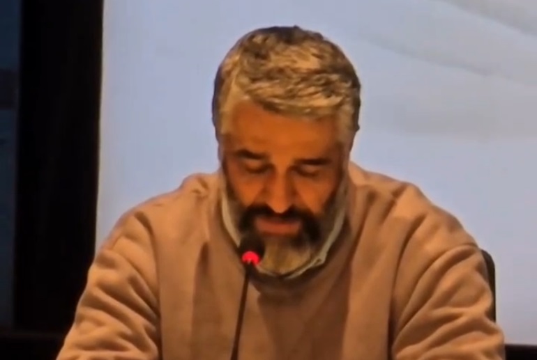 ویدئو- کنایه پژمان جمشیدی به مسعود پزشکیان در نشست خبری آنتیک