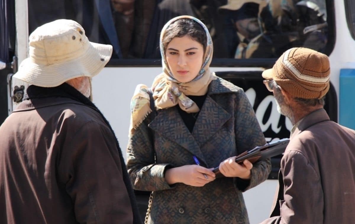 نقد فیلم «سونسوز»؛ کمدی اگزوتیک در حاشیه‌ی اردبیل 