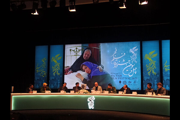 نشست خبری «اسفند»؛ عملیات خیبر از جایی شروع شد که فیلم تمام میشود نشست خبری «اسفند»؛ عملیات خیبر از جایی شروع شد که فیلم تمام میشود